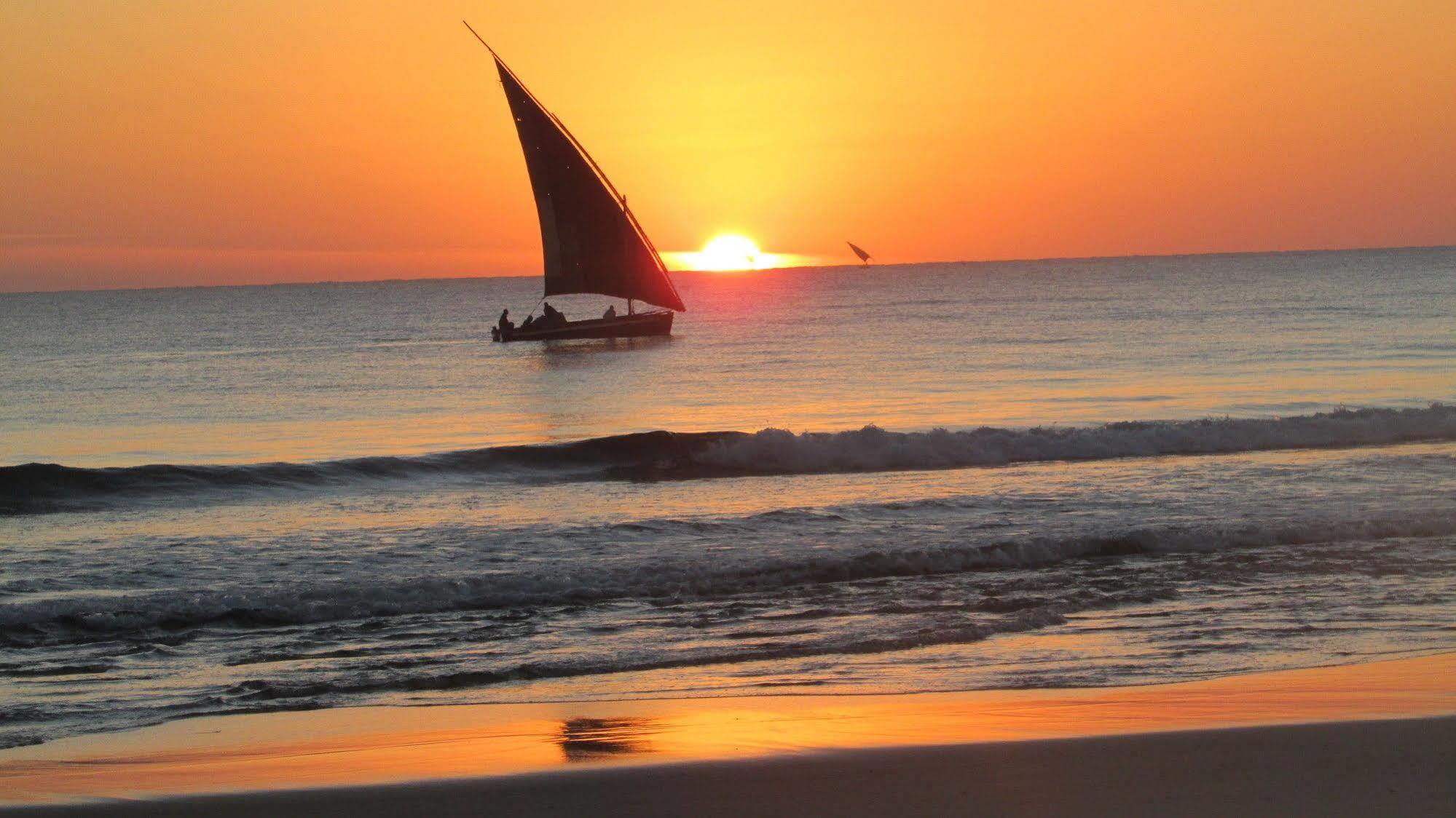 Barra Beach Club Inhambane Exterior foto